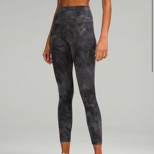 Wunder Train High-rise Tight 25”